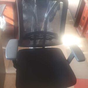 premium office chair with back support