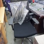 professional task chair with headrest