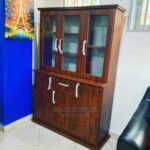 Elegant Display Cabinet for Books and Home D?cor