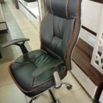 senior manager leather office chair