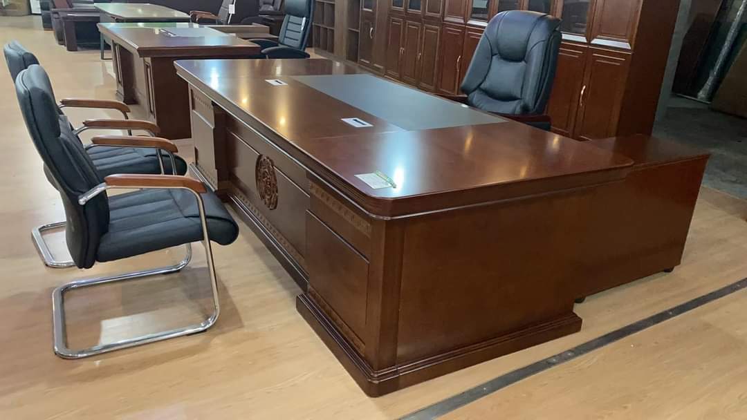 commercial-1400mm-executive-office-desk-for-corporate-offices Commercial 1400mm Executive Office Desk for Corporate Offices - Image 1