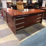 Elegant 1400mm Executive Office Desk for Home Office