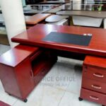 Innovative 1400mm Executive Office Desk with Spacious Worktop