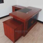 Professional 1400mm Executive Office Desk for Executive Suites