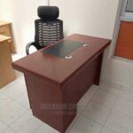 Professional 1400mm Executive Office Desk for Home Office