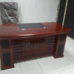 Smart 1400mm Executive Office Desk for Corporate Offices